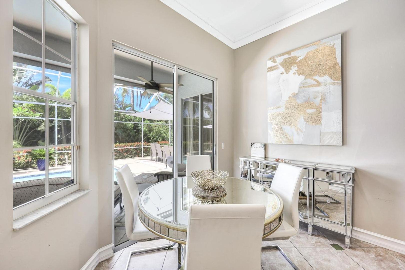 Lux Family 3 Bedroom With Pool Villa Walk To Beach And Mercato North North Naples Екстериор снимка